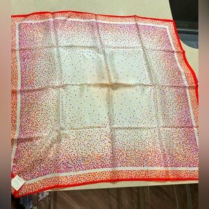 Brand new Vintage echo scarf